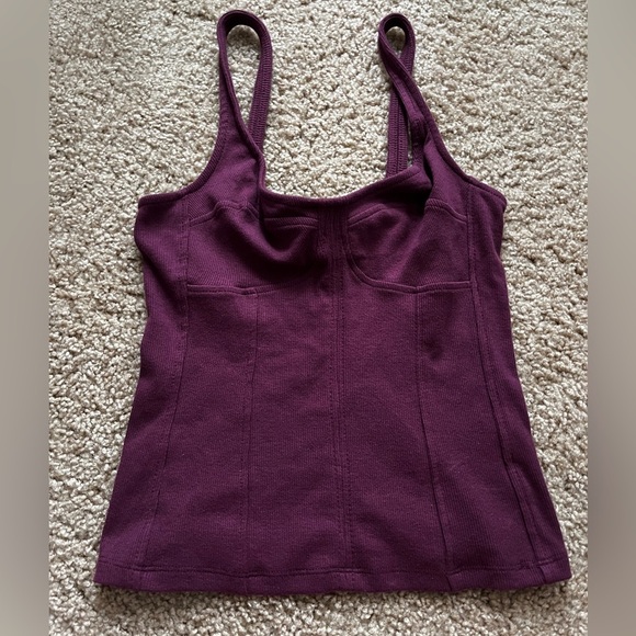 NWOT tank - Picture 1 of 5